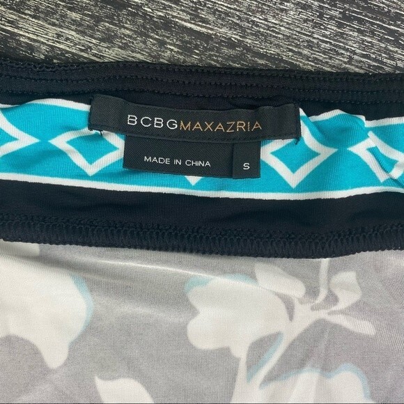 BCBG Floral Print Sleeveless Keyhole Cutout Halter Top S - Picture 5 of 5